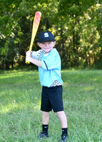hudson pose_2360