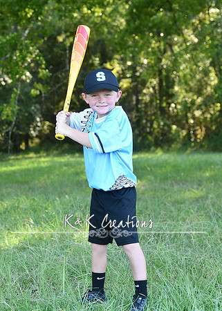 hudson pose_2360