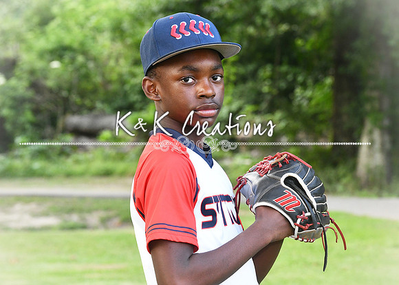 CHRISTOPHER BANKS_6809