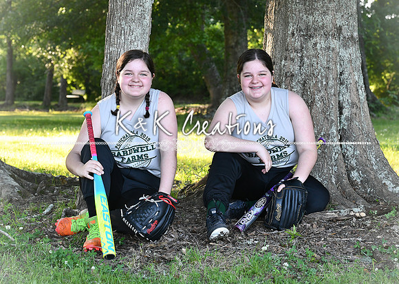 gracie and olivia magee_8068