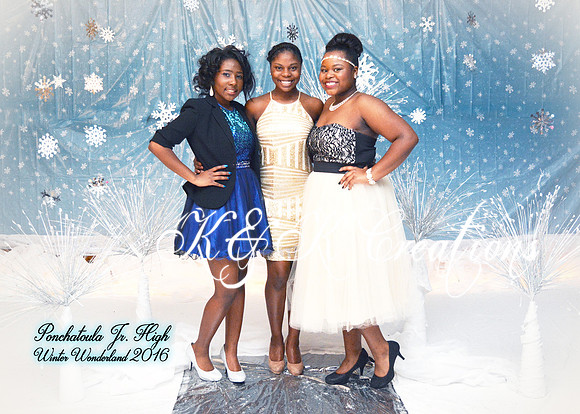 GROUP_0255