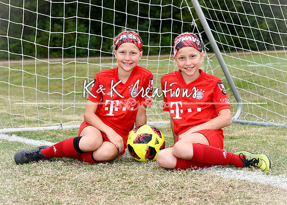 charlotte and scarlet johnson_4155
