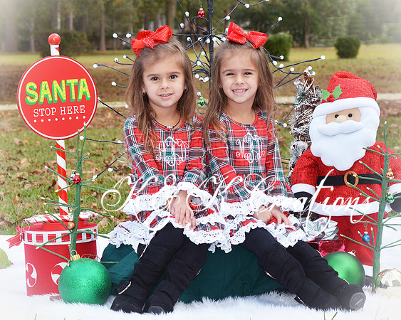 AVA AND MIA FOSTER_0267