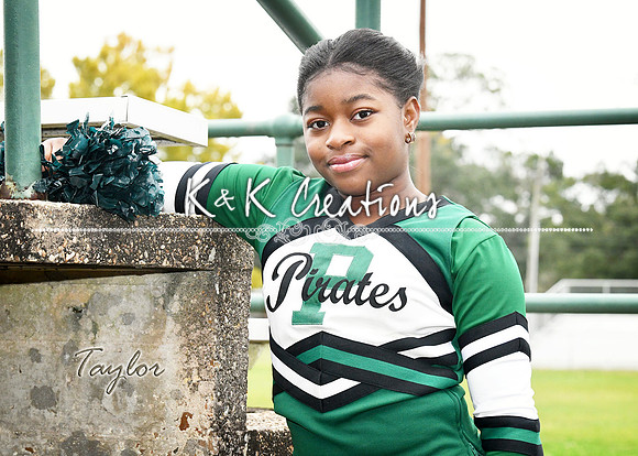 TAYLOR LEWIS_9356