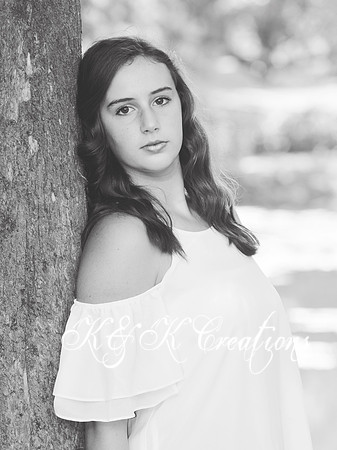 Cami_laxton_15_bw