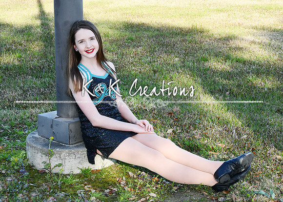 LAURA HOWARD_4647
