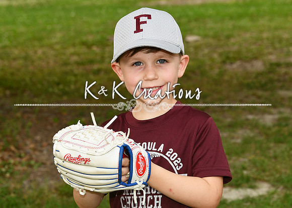 GREYSON PEEK_3704