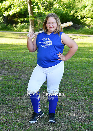 CHLOE HOLCOMB_4566