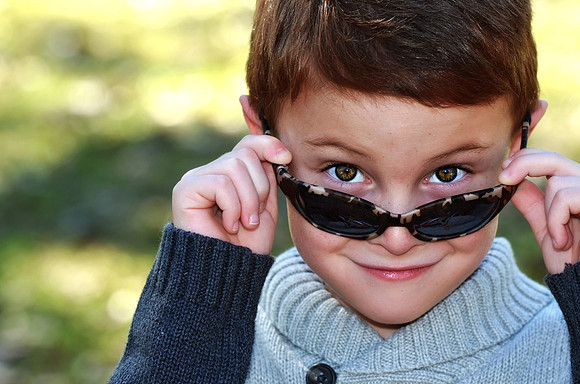 077
