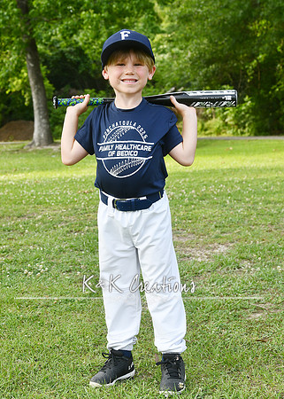 BENNETT GRAVLEY_8748