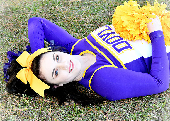 LAYNA NESOM_1407