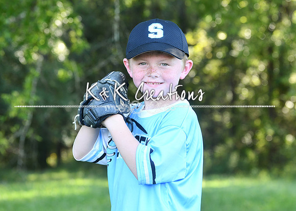 hudson pose_2366