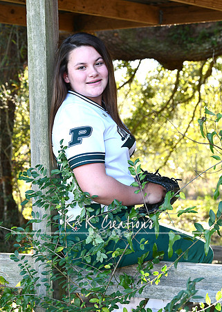 HANNAH HOLDEN_9551