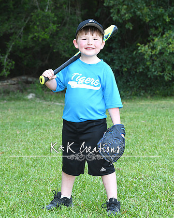 KIPPER DAVIS_2513