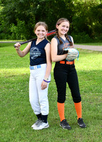 EMMA AND ELLISON BURNES_8650
