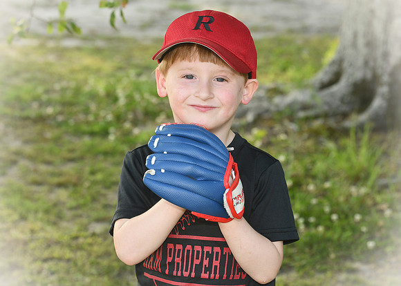 RHETT MICHAEL THOMAS_9960