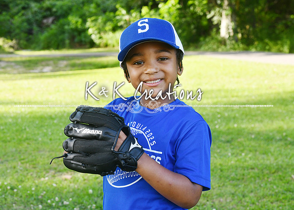 COREY HIMES JR_7155